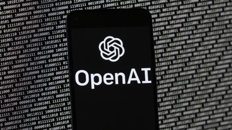 OpenAI تتجنب دعوى حقوق الطبع والنشر: لماذا هذا مهم لمستقبل الذكاء الاصطناعي ووسائل الإعلام