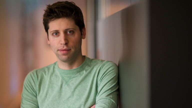 “AI Revolution: Sam Altman Says 2025 Could Bring Humanlike AI Workers”